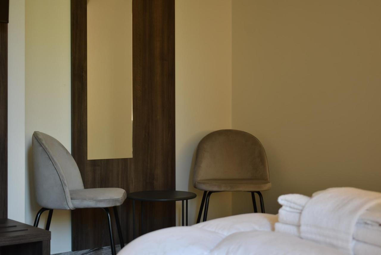 Royal Garden Luxury Rooms ปาโดวา ภายนอก รูปภาพ